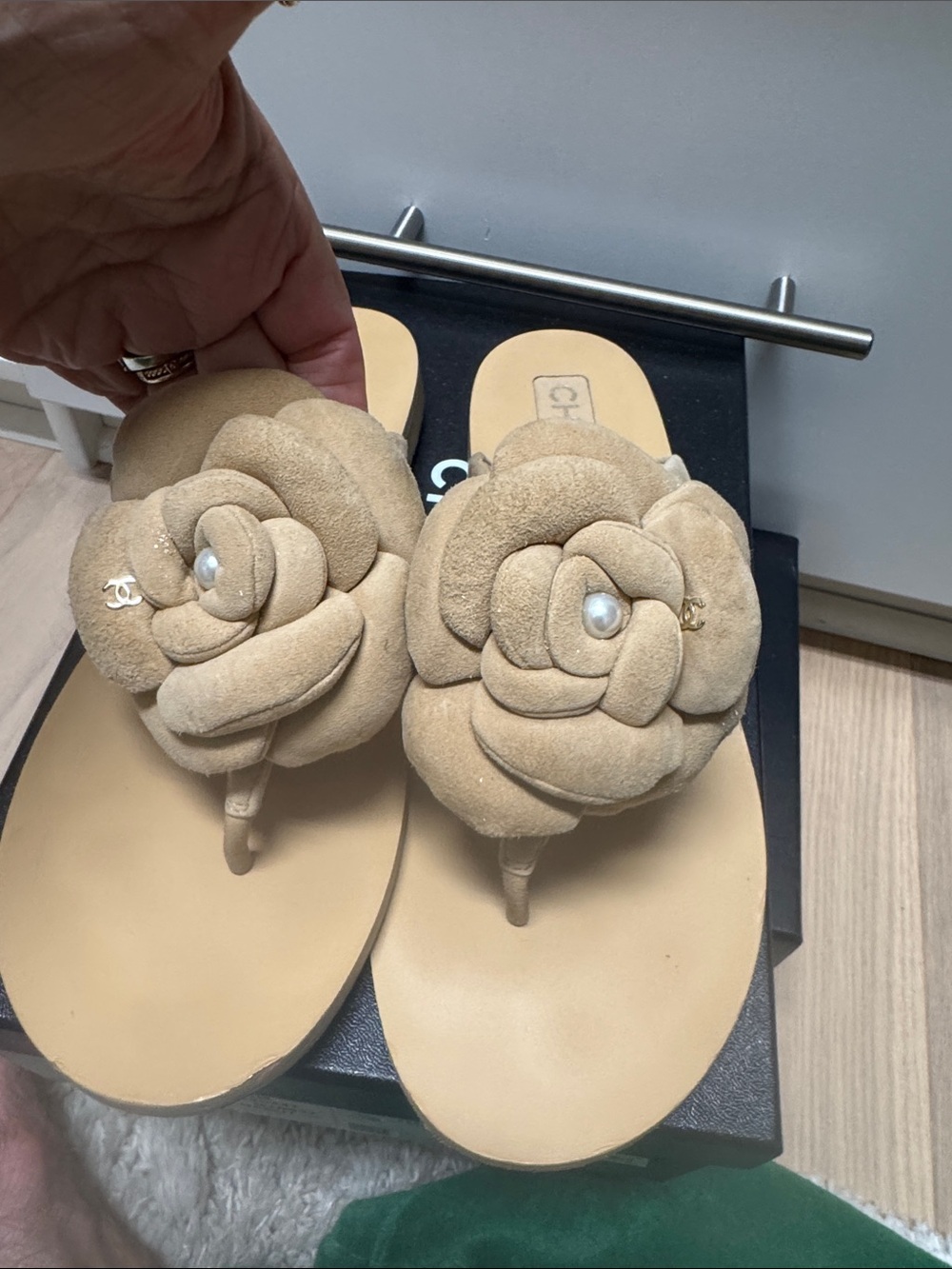 CHANEL Tan Suede Camellia Pearl Thong Sandals size 40